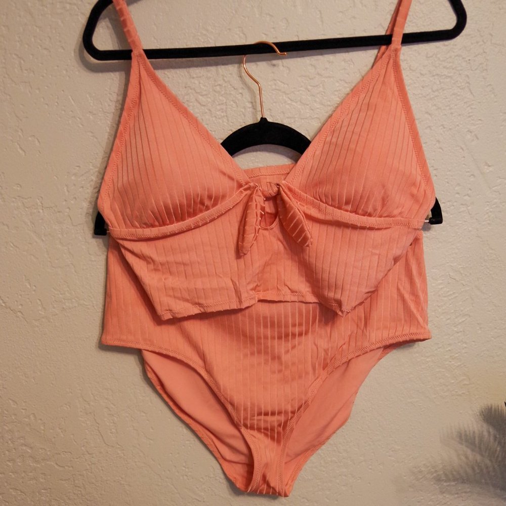 2 Piece Cropped Triangle Bikini & Mid Rise Ribbed Bottoms